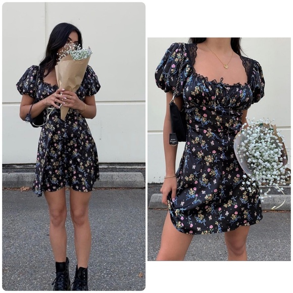 For Love And Lemons Dresses & Skirts - New! For Love & Lemons Black Floral & Lace August Mini Dress 🖤 XS